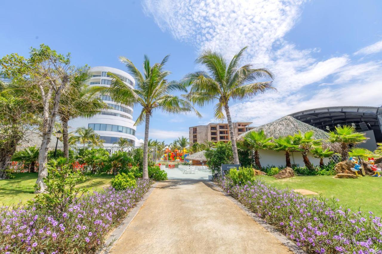 Selectum Noa Resort Cam Ranh Zewnętrze zdjęcie